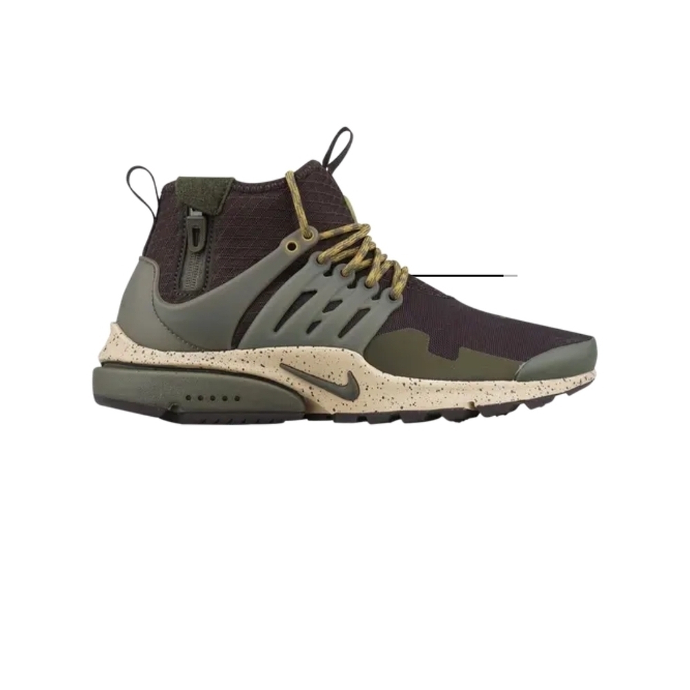 Nike Green and Cream Sneakers with High Collar and Secure Fit
